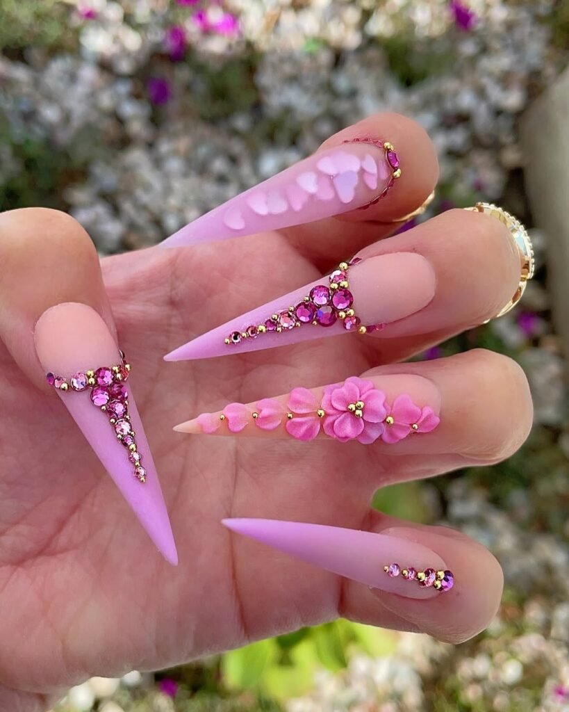 Couture Garden Spikes